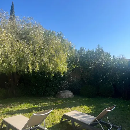 Cala Rossa 3 *